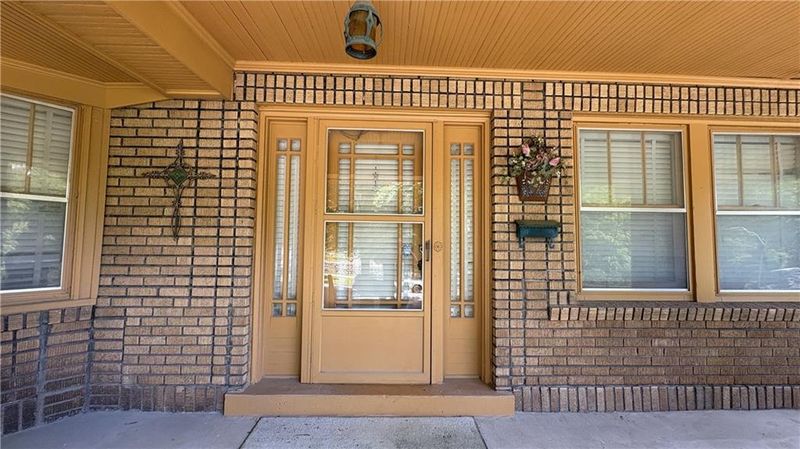 3405 Karnes Blvd, Kansas City, MO 64111