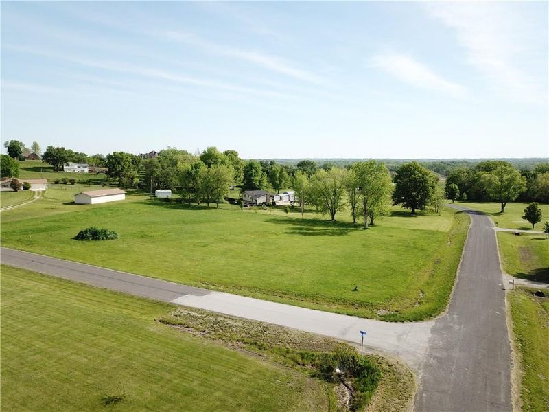 x N 579 Rd, Baldwin City, KS 66006
