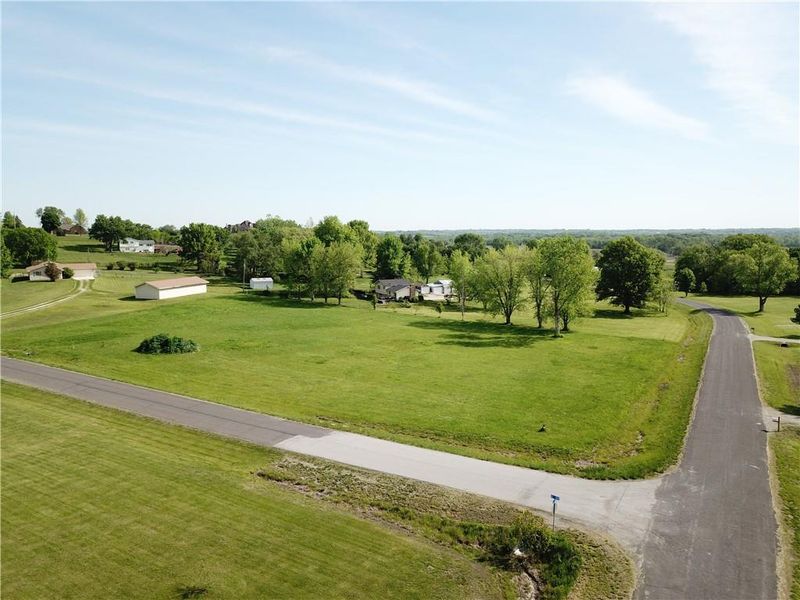 x N 579 Rd, Baldwin City, KS 66006