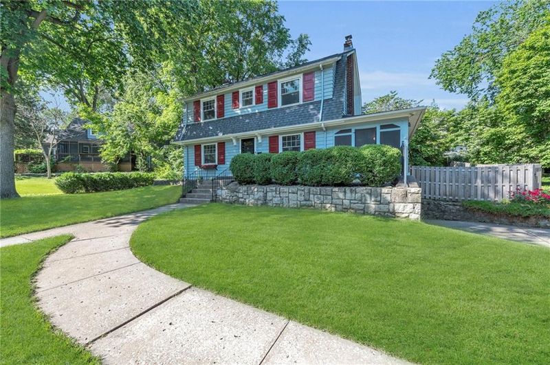 5424 Cherry St, Kansas City, MO 64110