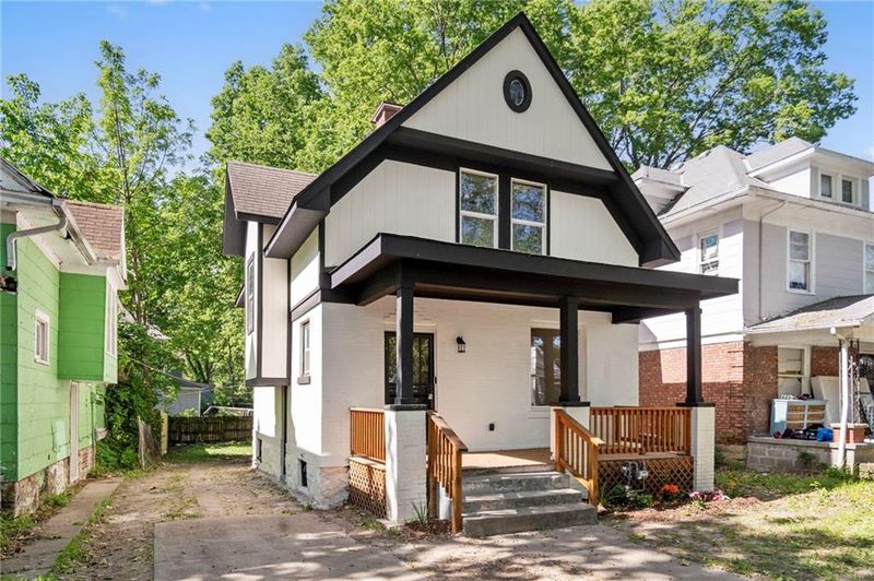 2815 E 33rd St, Kansas City, MO 64128
