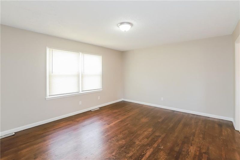 12009 Belmont Ave, Grandview, MO 64030