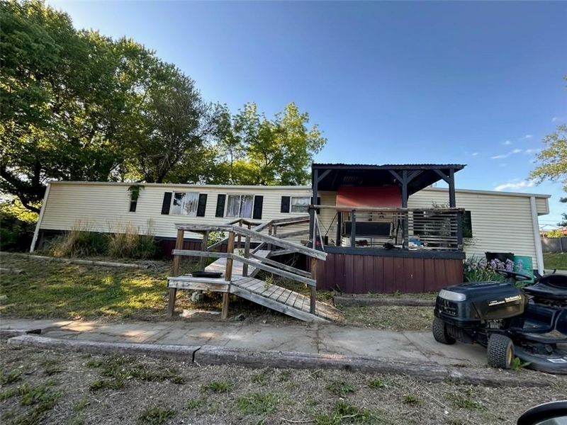 207 E Missouri St, Oregon, MO 64473