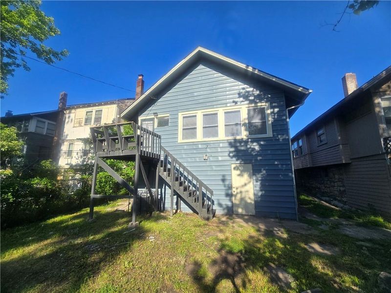 3637 Indiana Ave, Kansas City, MO 64128