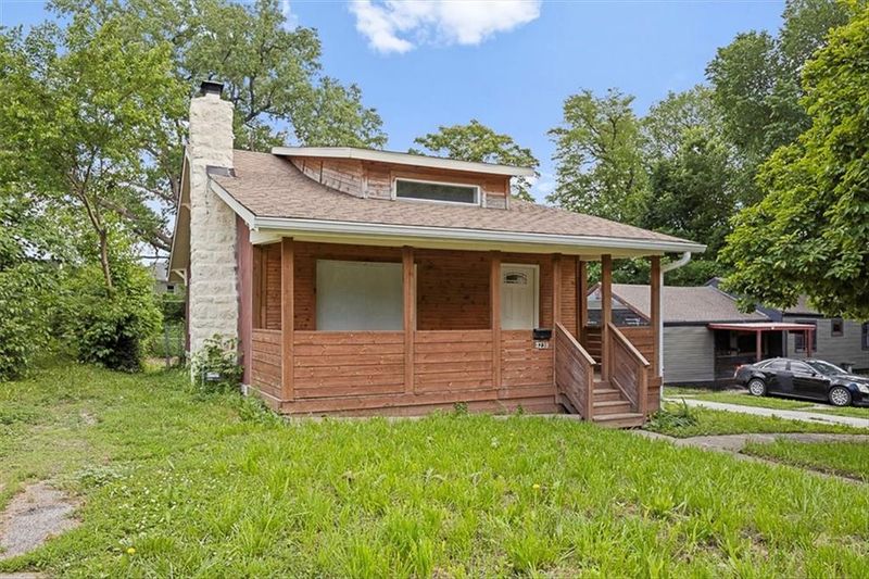 4239 Monroe Ave, Kansas City, MO 64128
