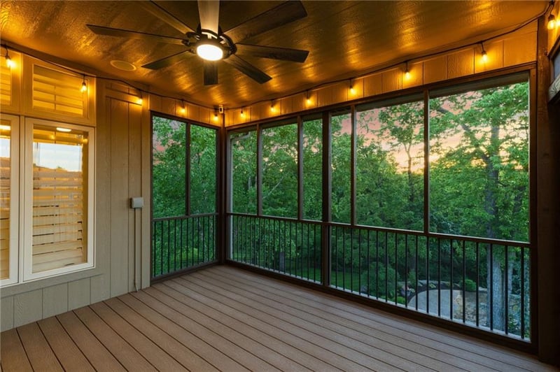 4424 NE Shadow Valley Cir, Lee's Summit, MO 64064
