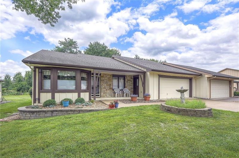 8309 E 190th St, Belton, MO 64012