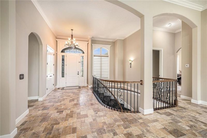 4512 NE Parks Summit Ter, Lee's Summit, MO 64064