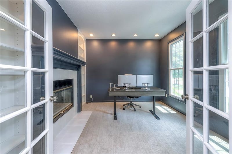 5106 W 157th Ter, Overland Park, KS 66224
