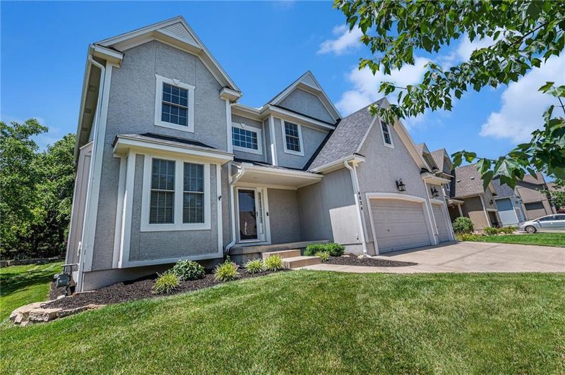 4824 W 162 St, Overland Park, KS 66085