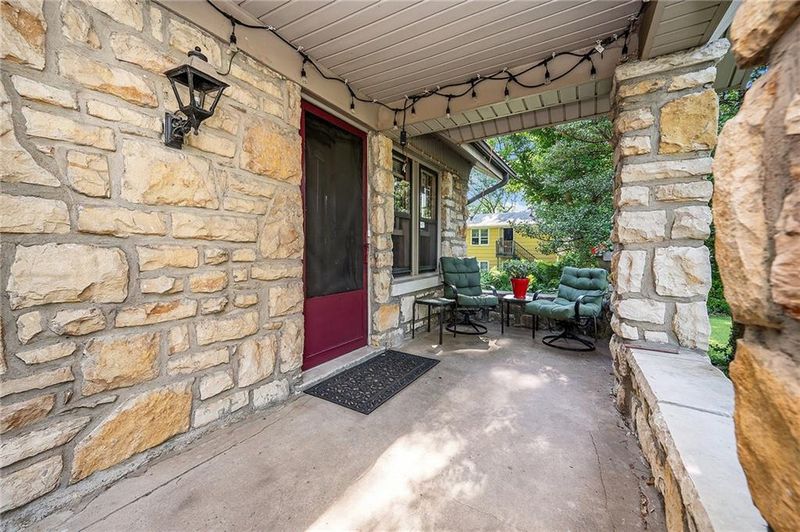 1836 E 75th Ter, Kansas City, MO 64132