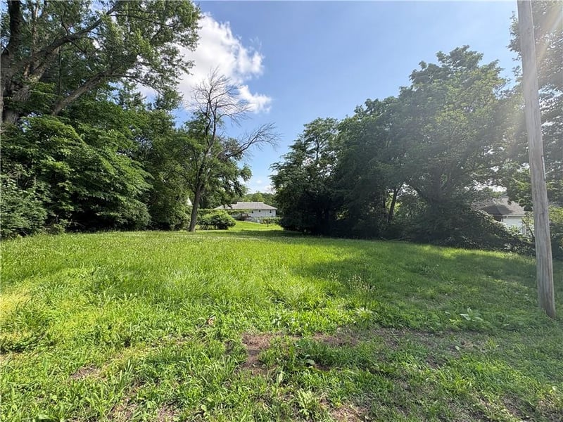 8115 E 80th Ter, Kansas City, MO 64138