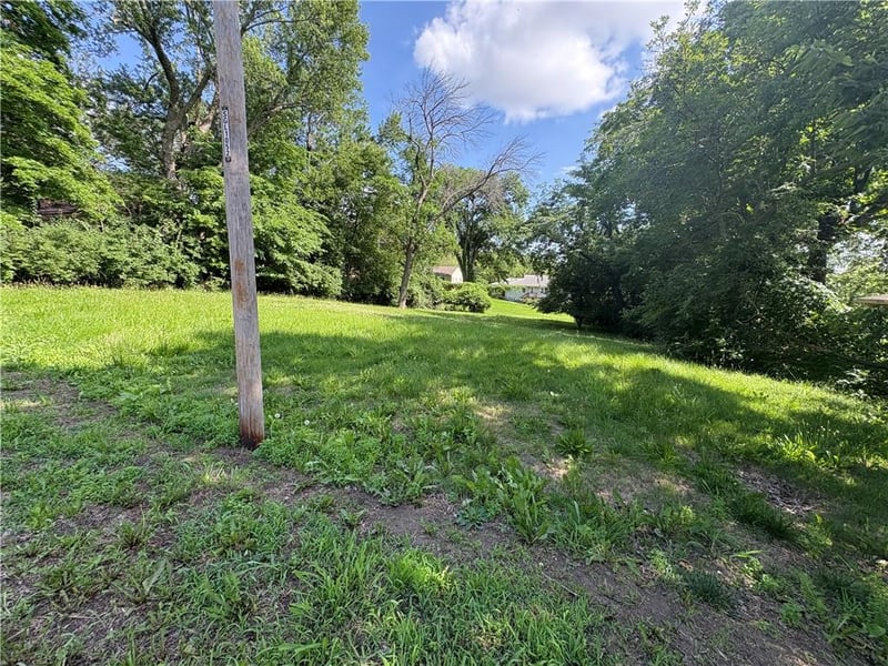 8115 E 80th Ter, Kansas City, MO 64138