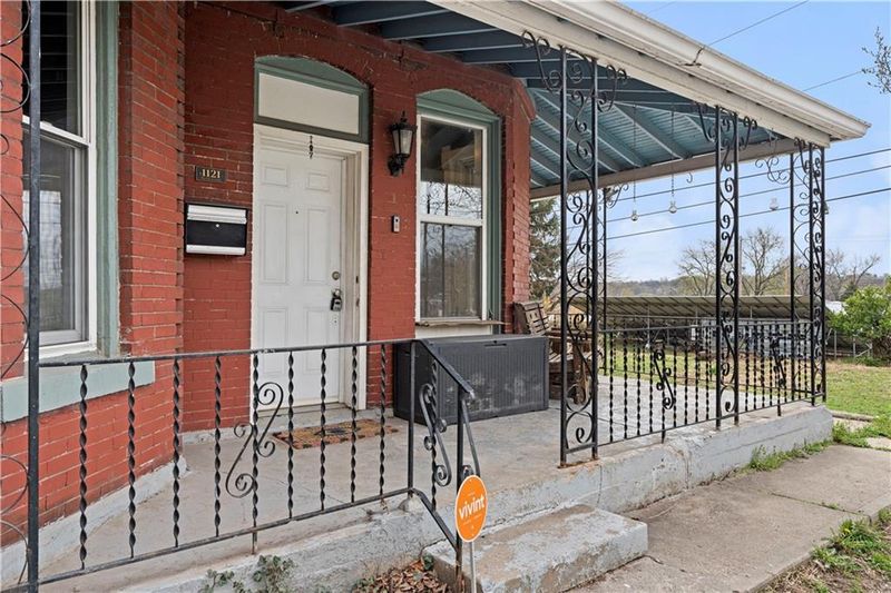 1121 Myrtle Ave, Kansas City, MO 64127