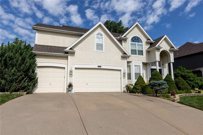 8620 N Eastern Ave, Kansas City, MO 64157