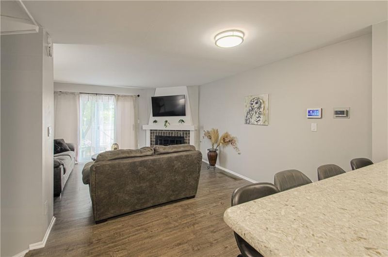 12131 W 82nd Ter, Lenexa, KS 66215