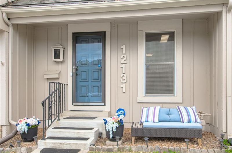12131 W 82nd Ter, Lenexa, KS 66215