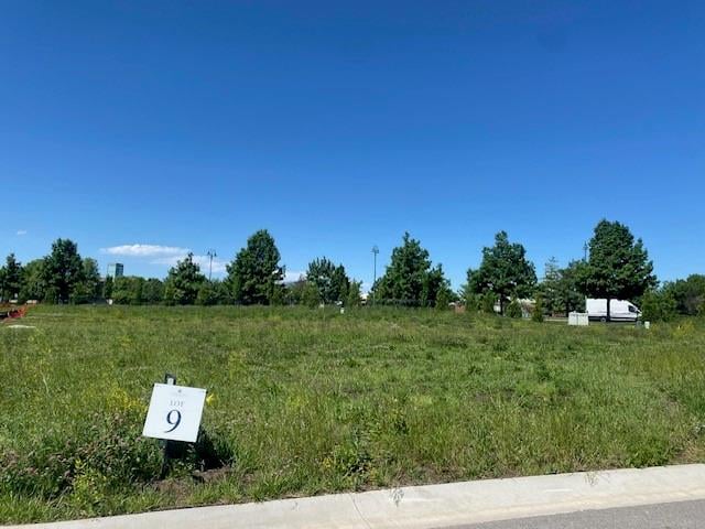 13606 Granada Dr, Leawood, KS 66224