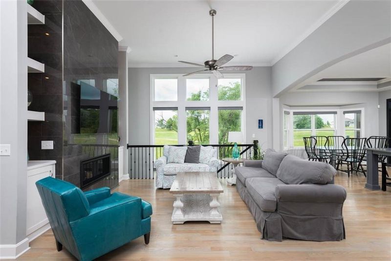 14423 N 145th St, Basehor, KS 66007