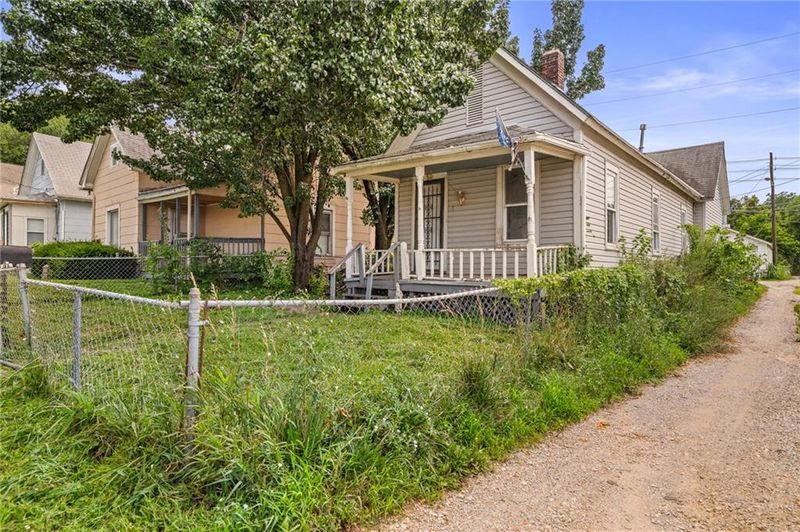 12 S Minnie St, Kansas City, KS 66103