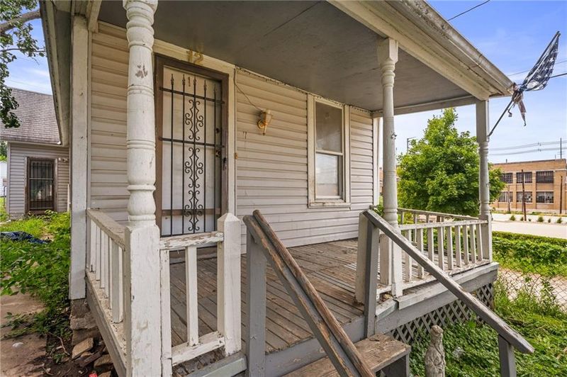 12 S Minnie St, Kansas City, KS 66103