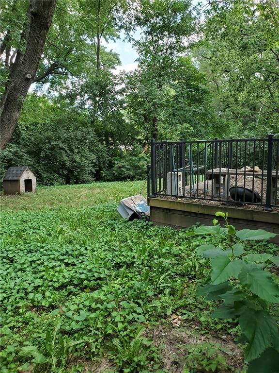 7904 E 112th St, Kansas City, MO 64134