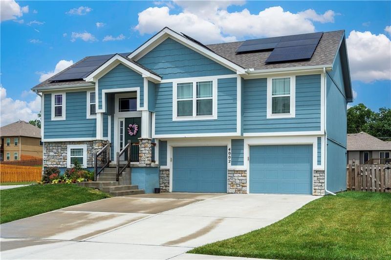4002 NE 79th Ter, Kansas City, MO 64119