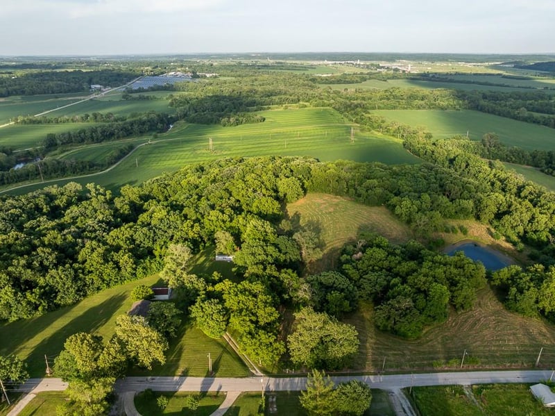 701 N Bly Rd, Independence, MO 64056