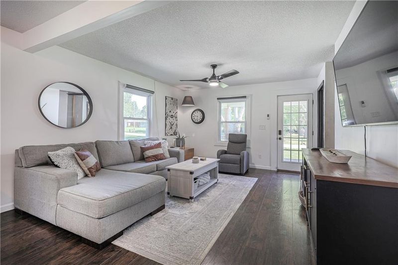 113 King Ave, Belton, MO 64012