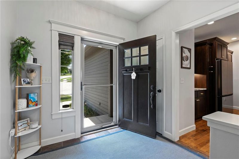 615 N Monterey Way, Lawrence, KS 66049
