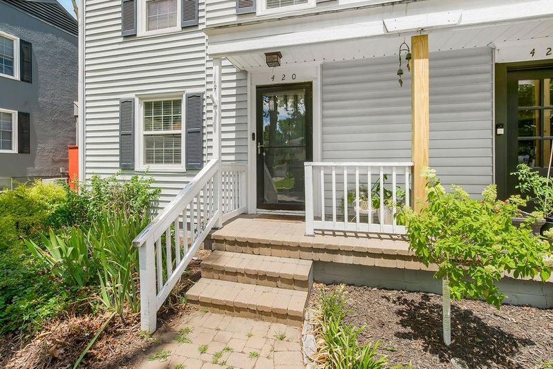 420 E 63rd Ter, Kansas City, MO 64110