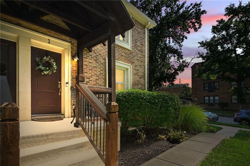 4530 Jefferson St #1-A, Kansas City, MO 64111