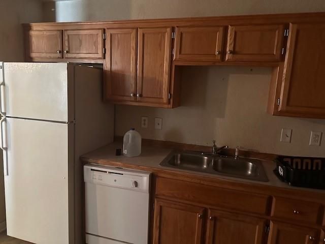 8111 Wayne Ave, Kansas City, MO 64131