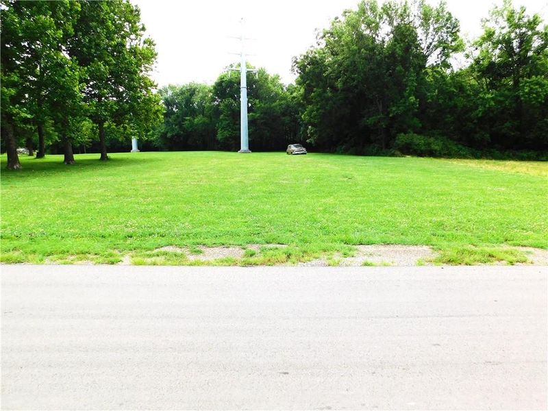 Elm St, Holden, MO 64040