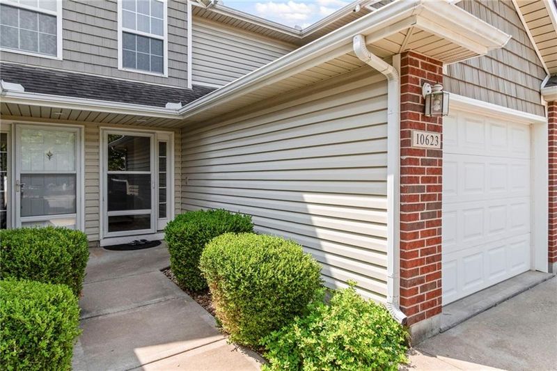 10623 E 46th St, Kansas City, MO 64133