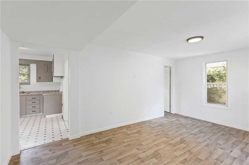 4010 Smart Ave, Kansas City, MO 64124