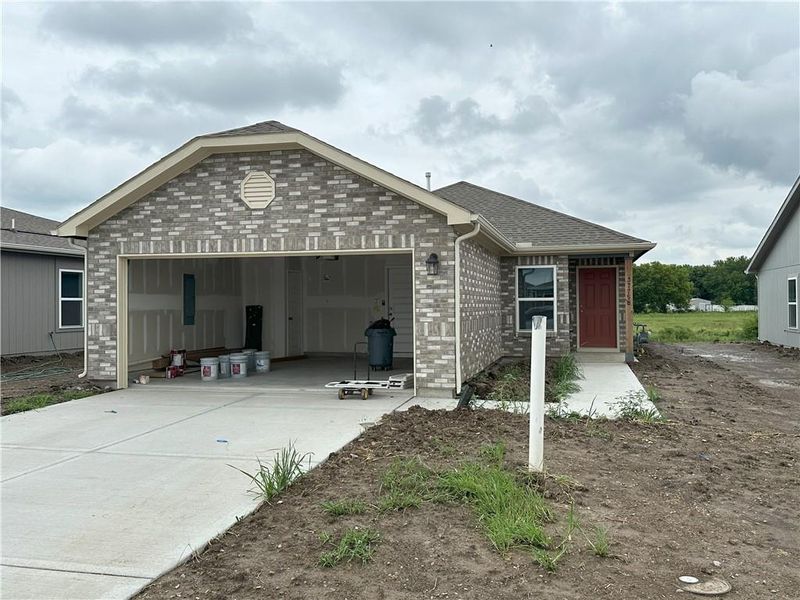 37758 W 207th Ter, Edgerton, KS 66021