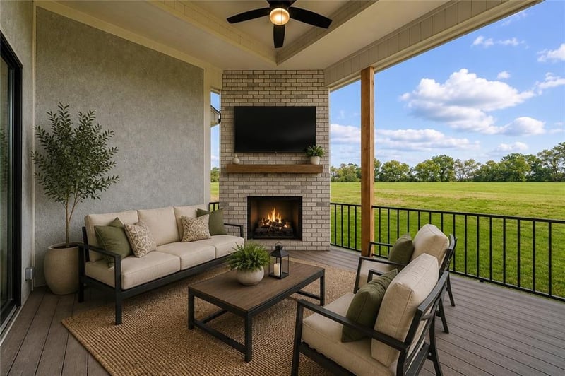 13511 Woodland Ranch Dr, Lee's Summit, MO 64086
