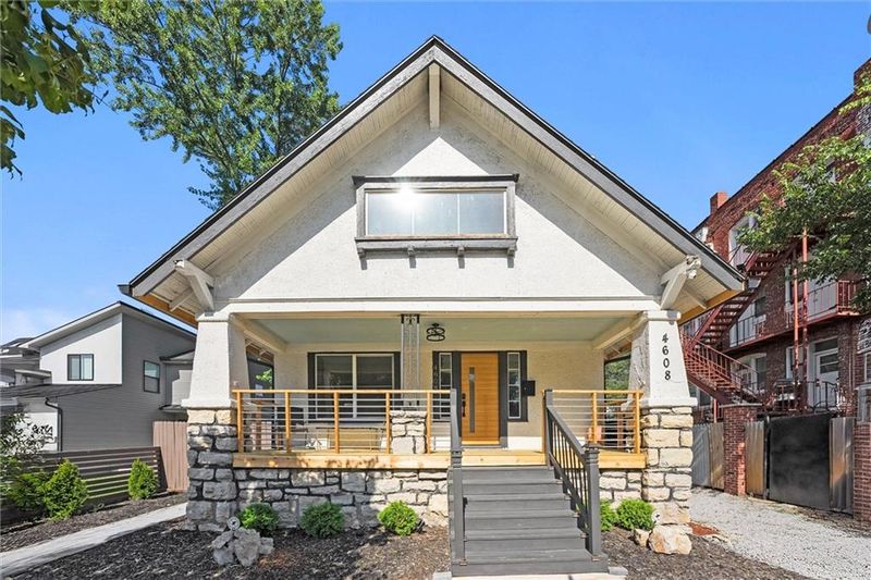 4608 Forest Ave, Kansas City, MO 64110