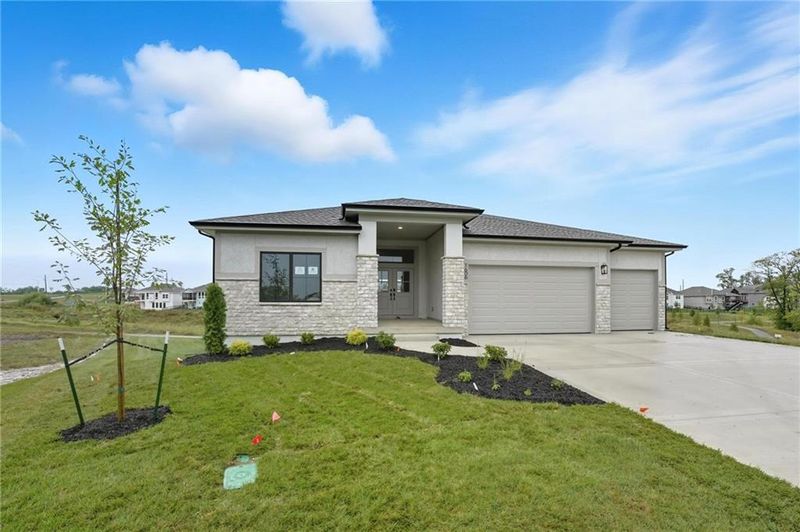 1606 NW 106th Ter, Kansas City, MO 64155
