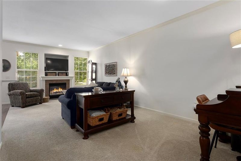 9819 Nieman Pl, Overland Park, KS 66214