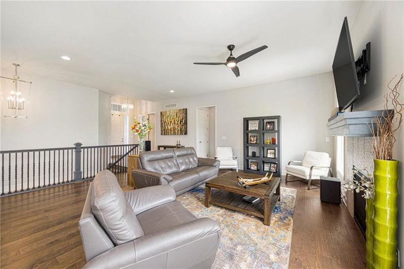 4417 N 142nd St, Basehor, KS 66007