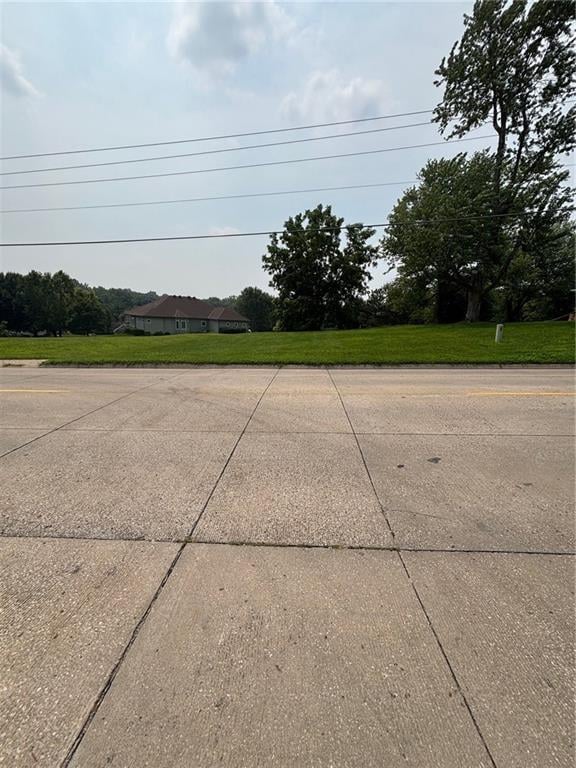 4216 Gene Field Rd, St Joseph, MO 64506