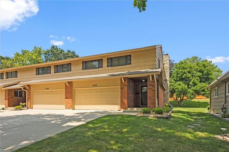 5402 W 103 Ter, Overland Park, KS 66207
