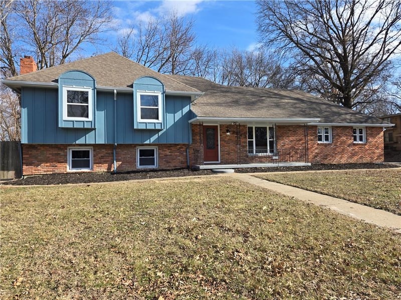 2843 Benton Blvd, Kansas City, MO 64128