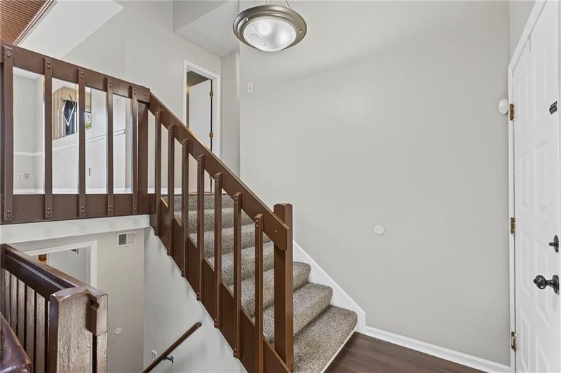 7007 E 144th St, Grandview, MO 64030