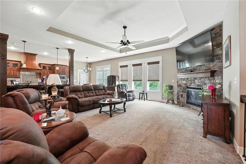 9208 SW Whispy Way, Lee's Summit, MO 64064