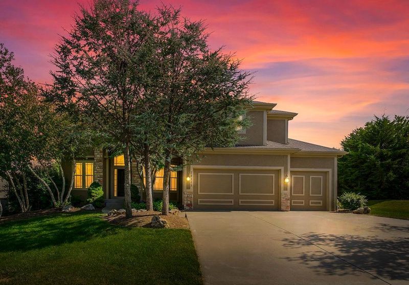 24135 W 113th Ter, Olathe, KS 66061