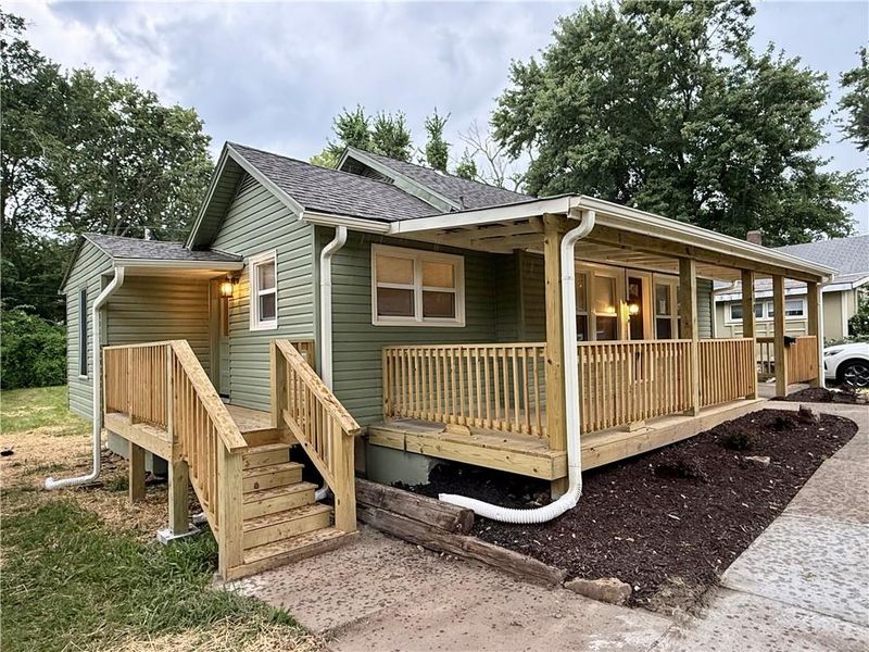 1410 S Logan St, Independence, MO 64055