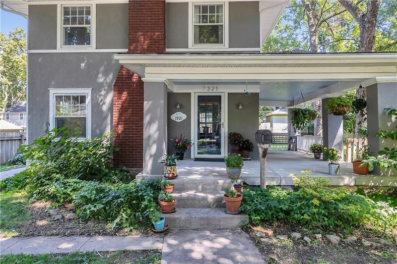 7321 Wyoming St, Kansas City, MO 64114